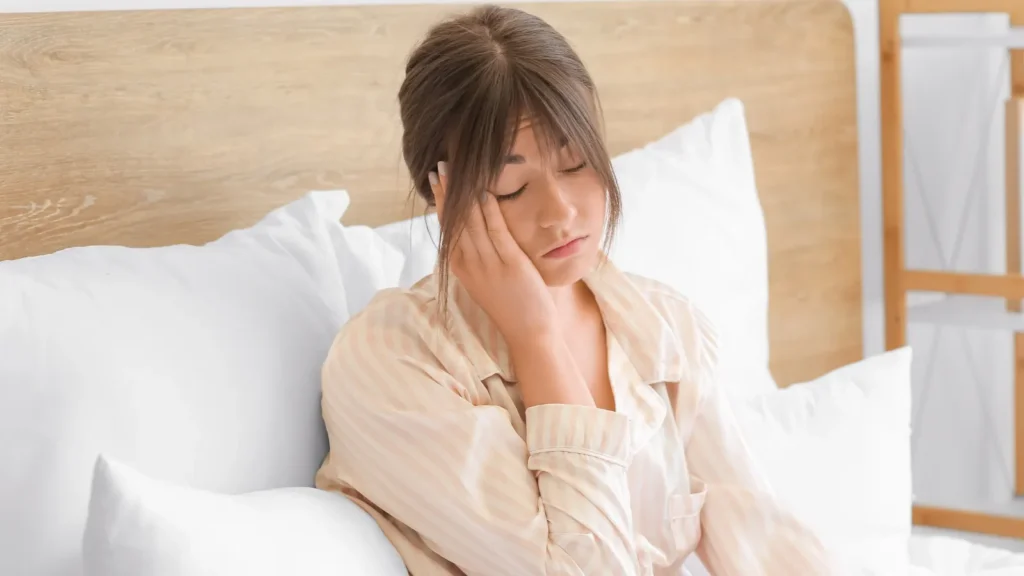 Low Cortisol Symptoms in Women: What Each Pattern Means